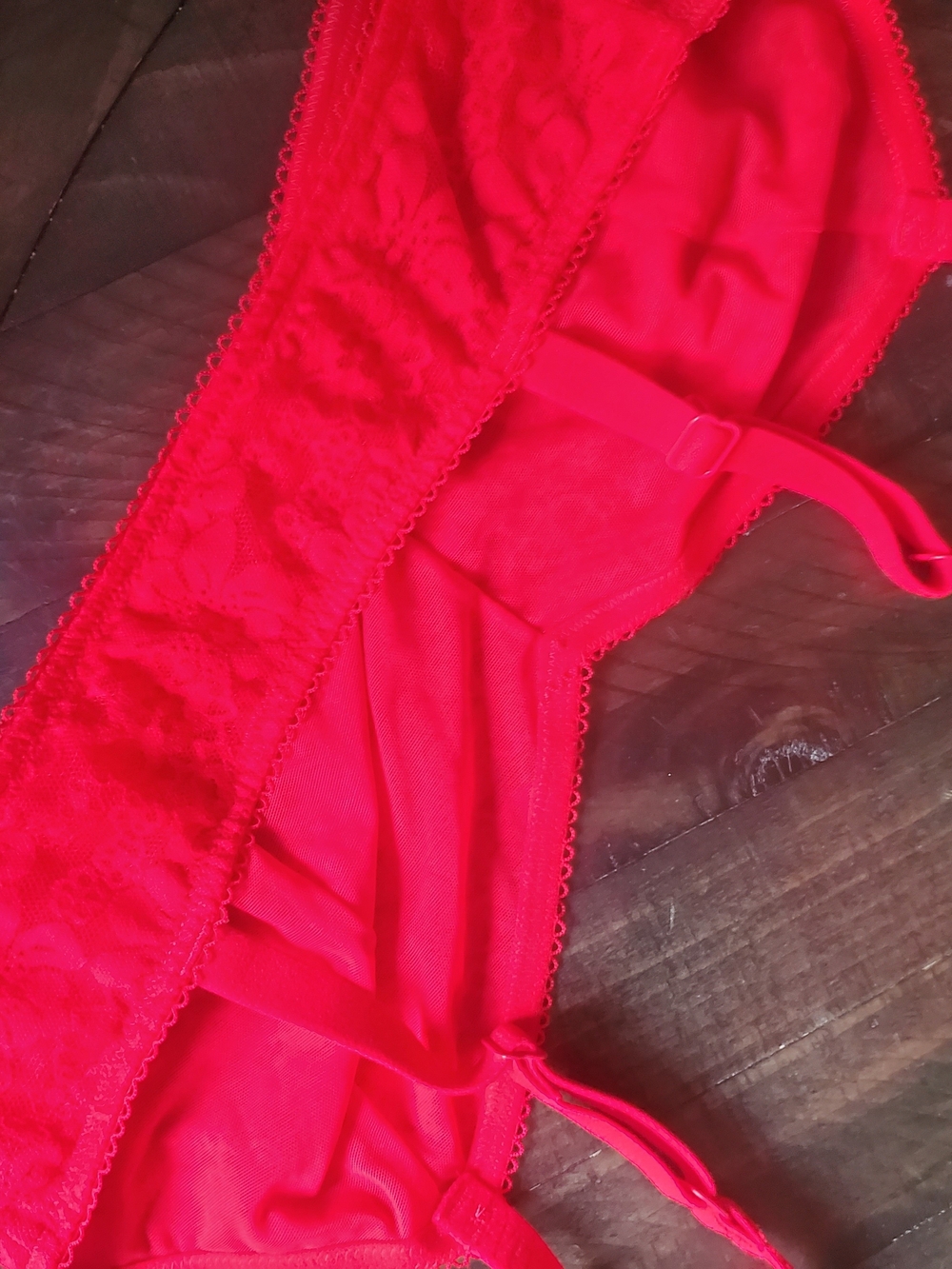 PINK Victoria's Secret Bright Red Lace Bralette - Picture 2 of 3